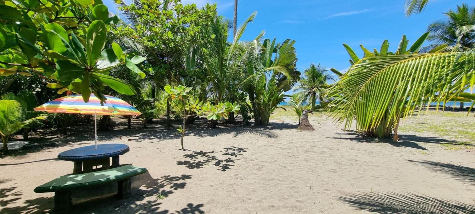 Hotel Playa Westfalia Puerto Limon Eksteriør bilde
