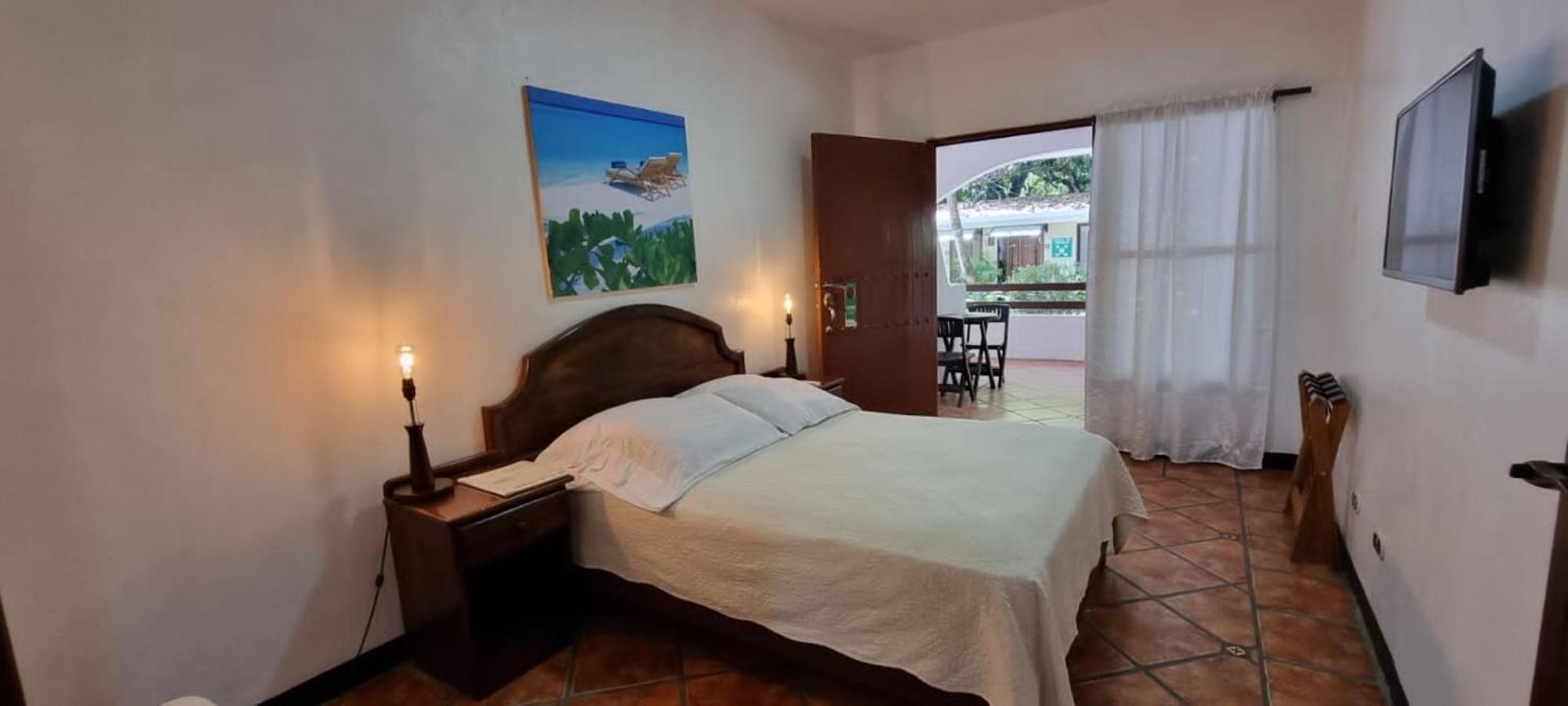 Hotel Playa Westfalia Puerto Limon Eksteriør bilde