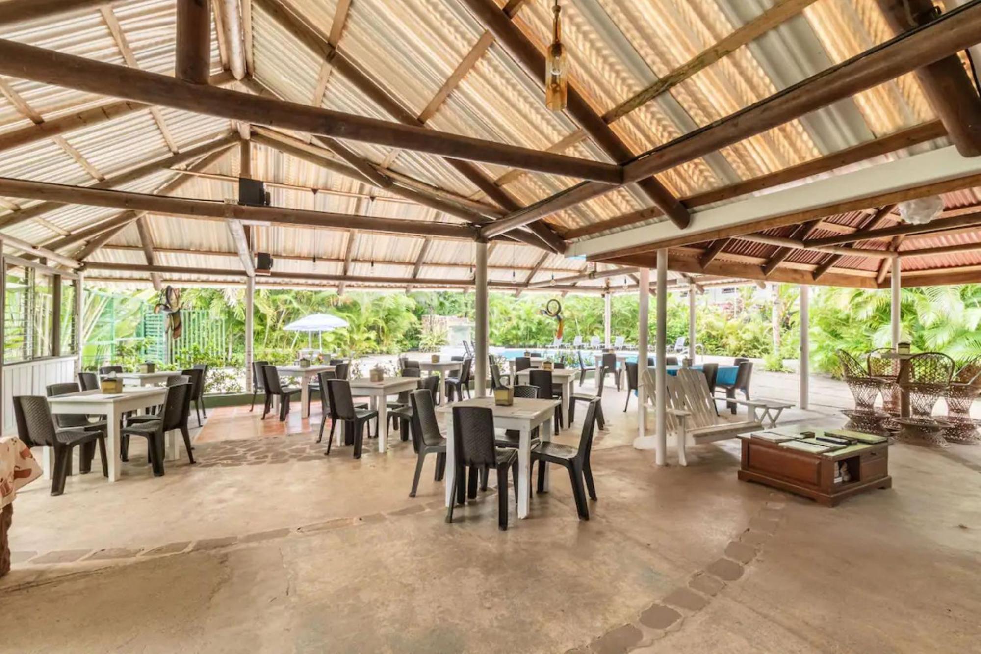 Hotel Playa Westfalia Puerto Limon Eksteriør bilde