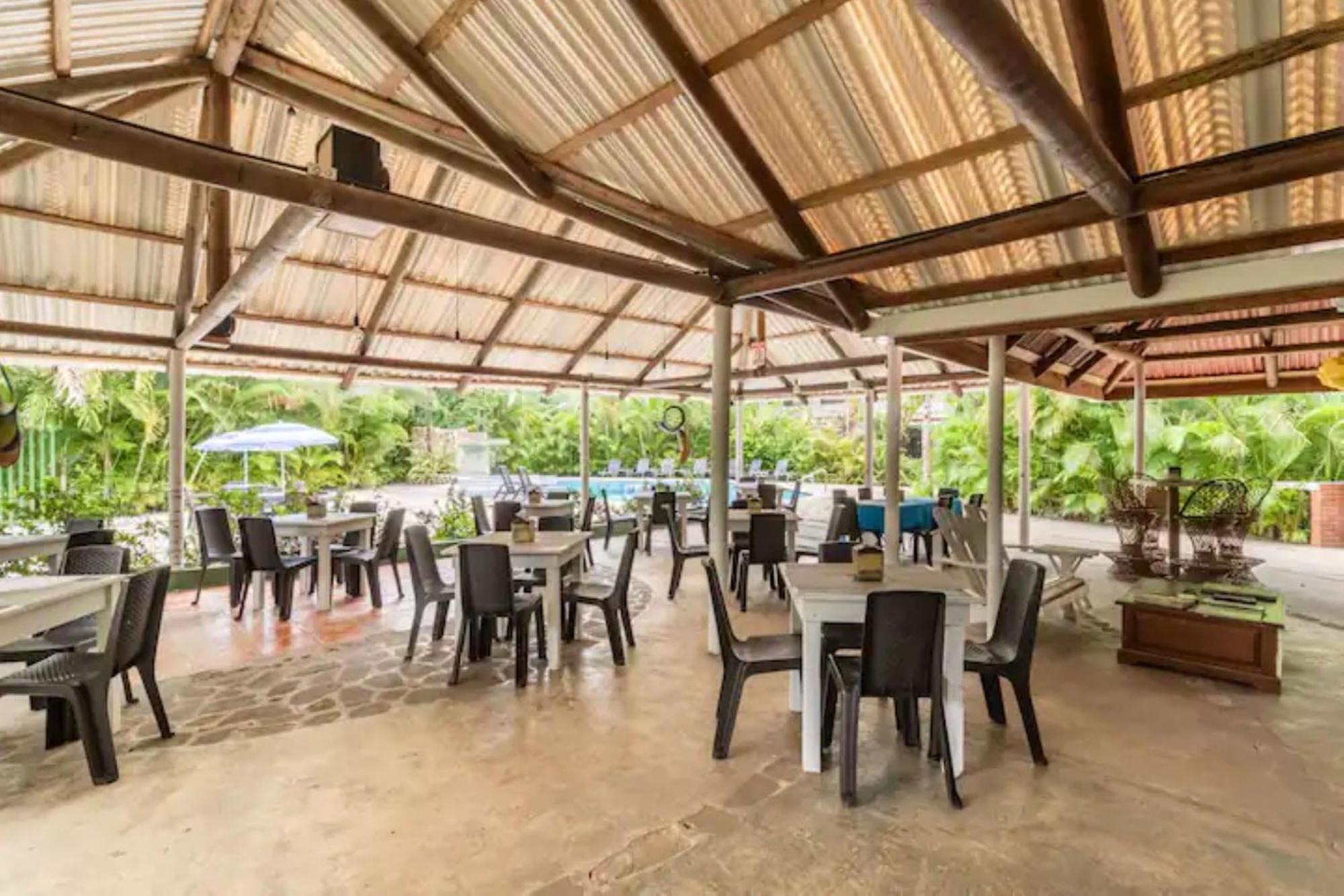 Hotel Playa Westfalia Puerto Limon Eksteriør bilde